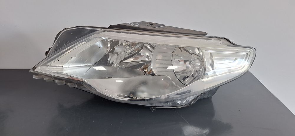 far stanga volkswagen passat cc (2008-2012) 2.0 motorina 2009