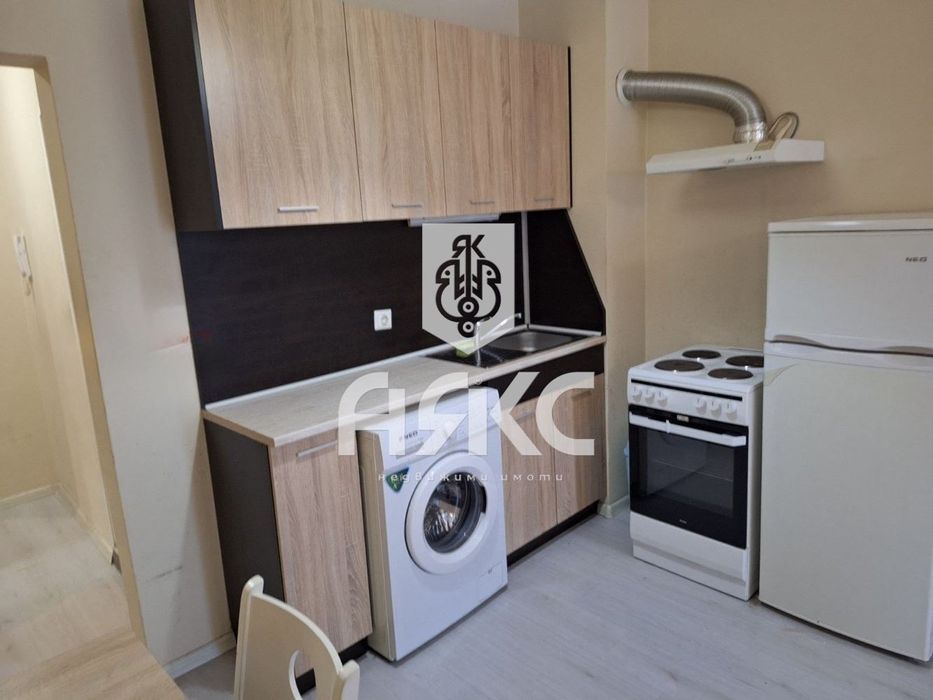 Продава се Едностаен апартамент в София, Студентски град - 45 кв.м за 3489 €/кв.м - Снимка #1