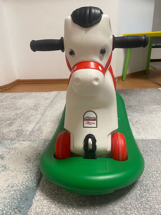 Играчка конче Pilsan с издаване на звуци