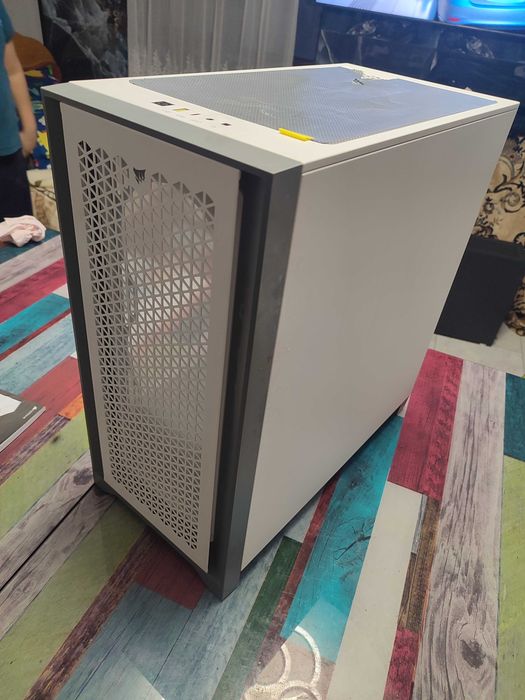 Carcasa Pc Corsair 4000d airflow white
