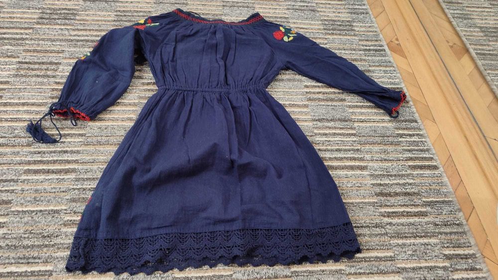 Rochiță pt fete de 10-12 ani