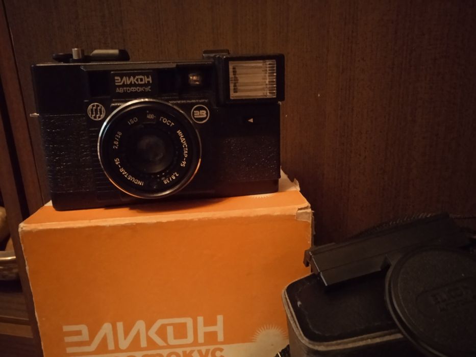 Фотоаппарат ФЭД-3 и Эликон