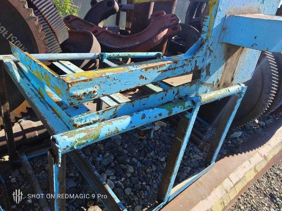 стенд для испытания НАСОСОВ б / у