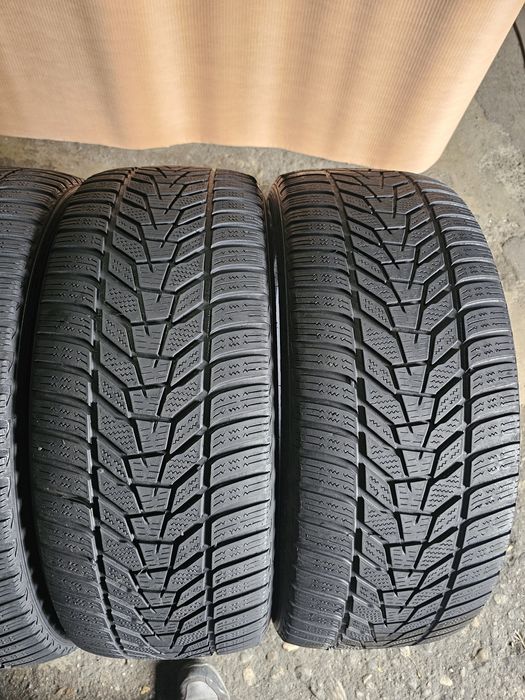 4 anvelope iarna 245 45 20 Hankook 2022