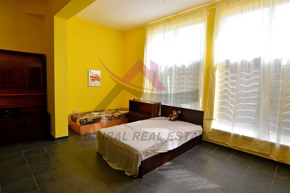 Дава се под наем Едностаен апартамент в Варна, Левски - 40 кв.м за 250 € - Снимка #1