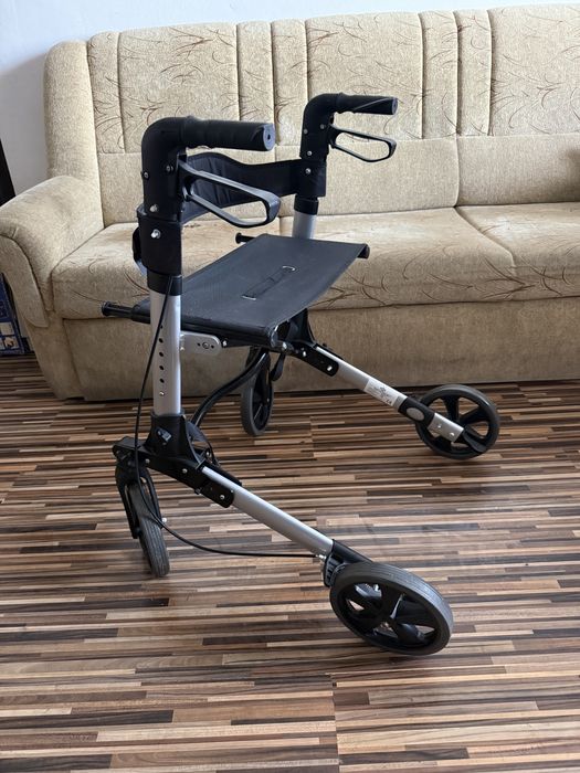 Cadru deplasare cu sezut din aluminiu