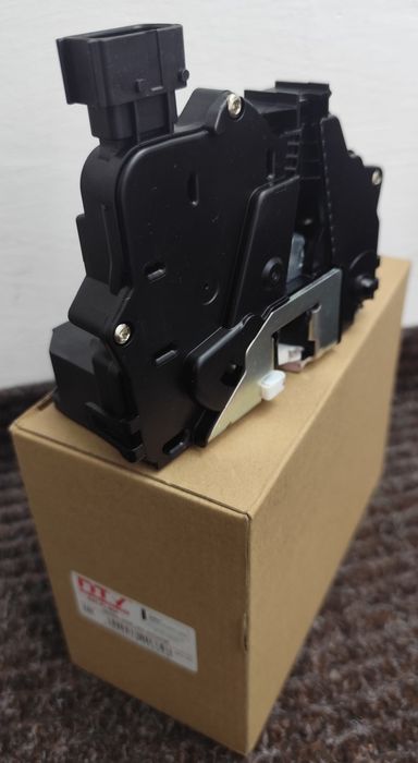 Actuator ușă stânga spate Opel CORSA D