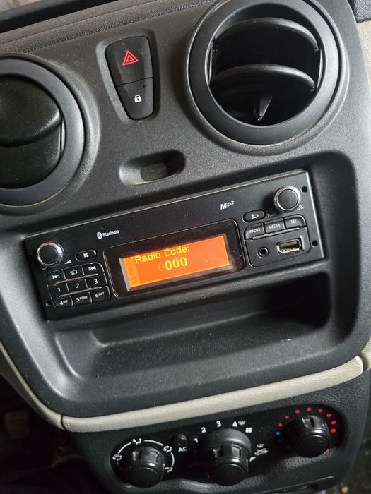 Radio Cd Dacia Dokker Duster CU Bluetooth
