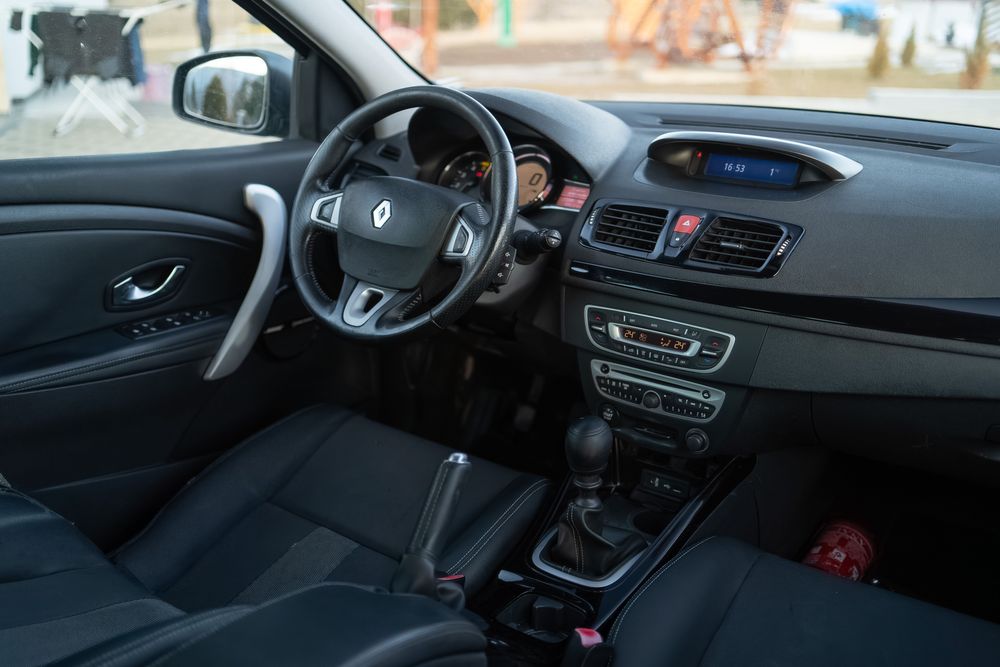 Renault Megane BOSE Edition 1.5 dCi 2011 Posibilitate RATE