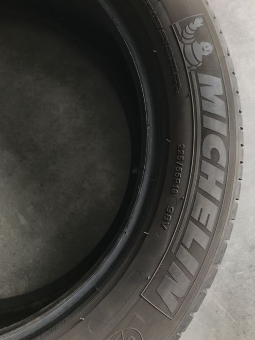 Set Anvelope Cauciucuri Vara Michelin 225 55 R18 98V Profil 6mm originale