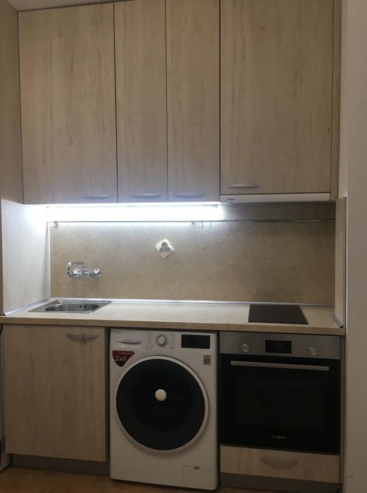 Дава се под наем Тристаен апартамент в София, Лозенец - 80 кв.м за 877.71 € - Снимка #5