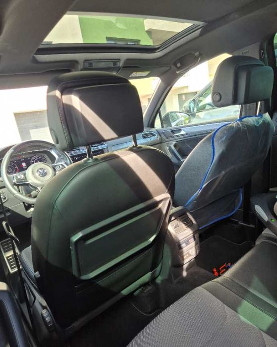 Volkswagen Tiguan R-Line/Panoramic