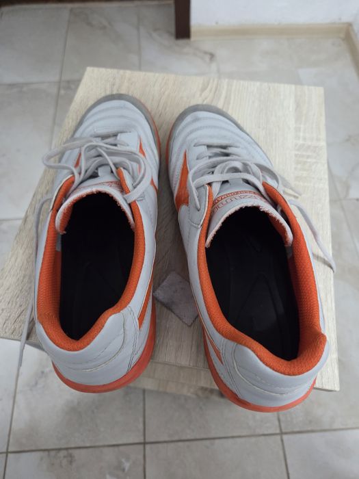 Мизуно Морелиа  класик 42,5 номер