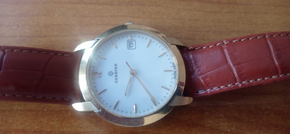 Швейцарски кварцов часовник CANDINO