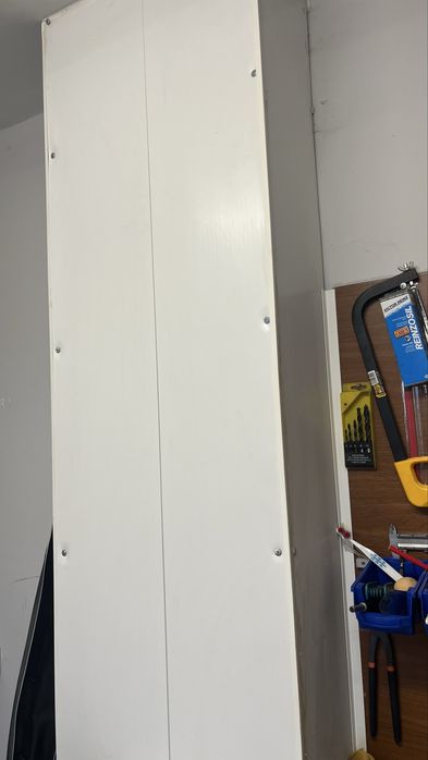 гараж надземен .