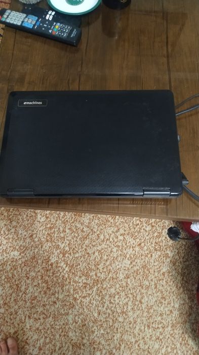 Продам ноутбук..