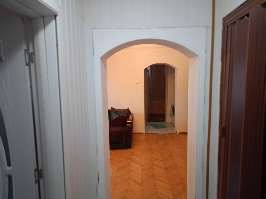 Inchiriez apartament 2 camere