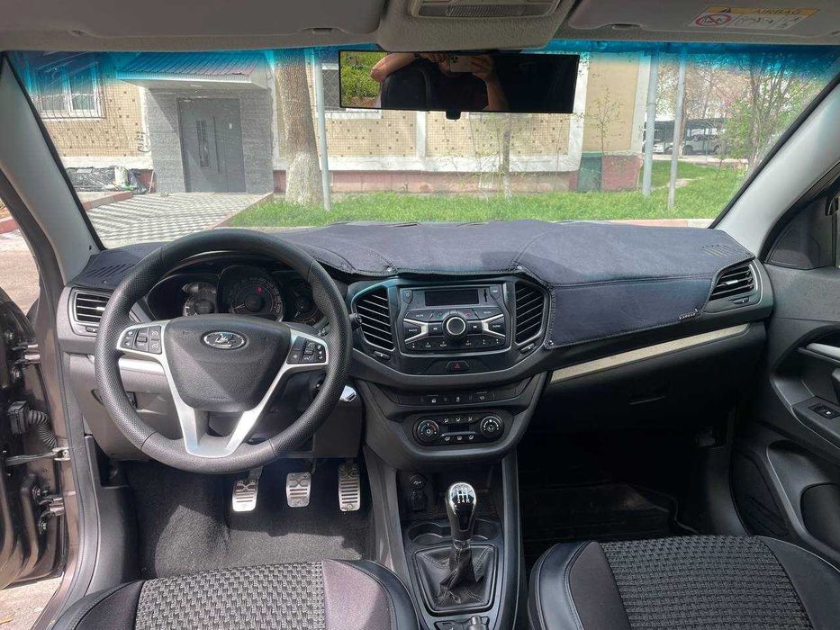 Срочно продаётся лада веста 2018 год механика