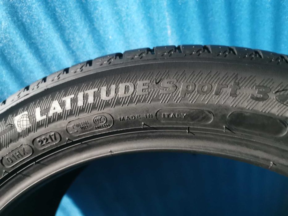 245/45 R20  - michelin runflat 2 bucati