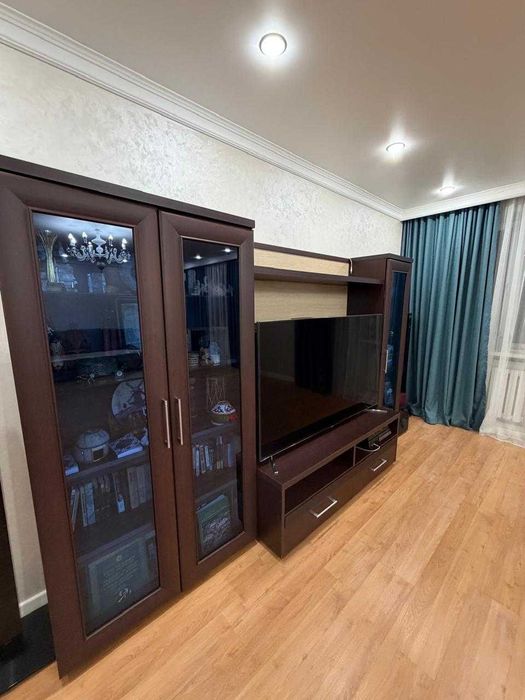 Стенка в гостиную