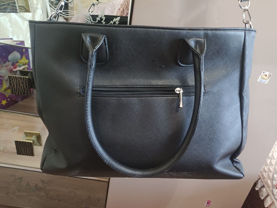 Продам стильную сумку