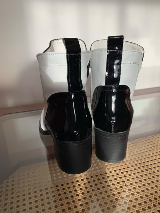 Ghete dama din piele naturala