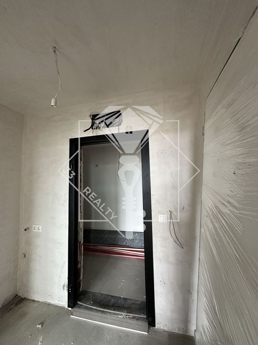 Продава се Двустаен апартамент в Пловдив, Тракия - 80 кв.м за 1307 €/кв.м - Снимка #8