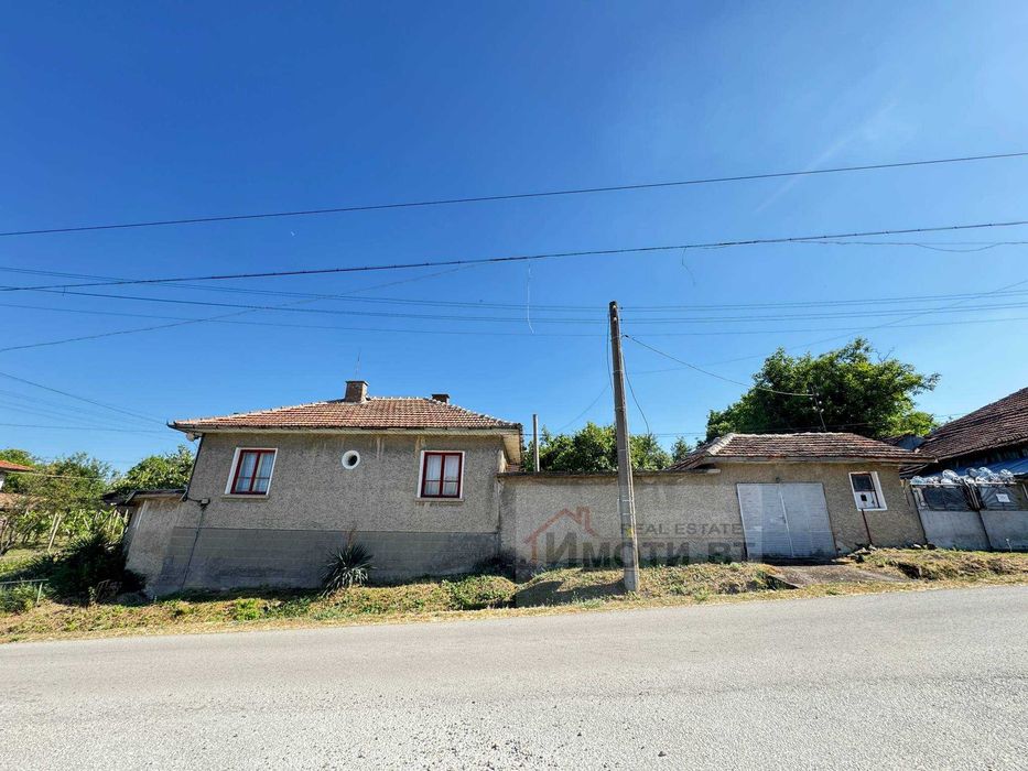 Продава се Къща в Велико Търново, Център - 120 кв.м за 667 €/кв.м - Снимка #1