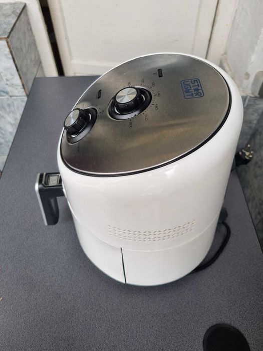 Friteuză fără ulei Star-Light Airfryer AFB-2613WH, 2.6L, 1300W – Preț Negociabil