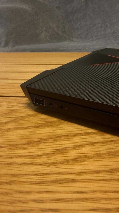 Laptop Gaming HP Omen (i7, 16GB RAM, 1050Ti, SSD M2 1TB)