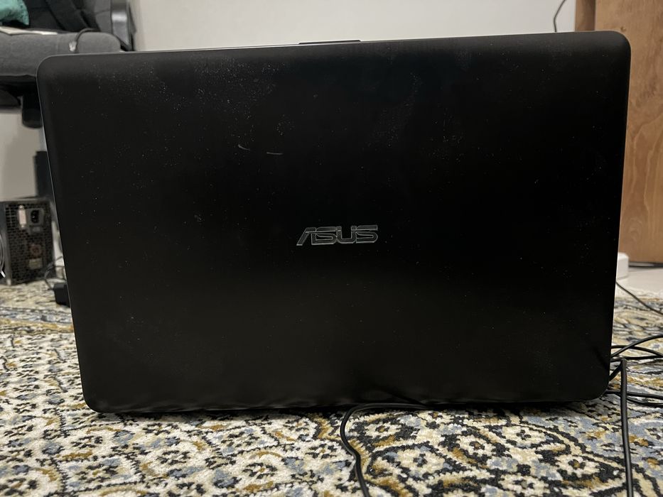 Ноубук Asus X540Y