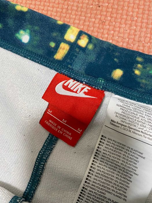 ''Nike Sportswear  RU City Print''оригинален дамски клин М размер