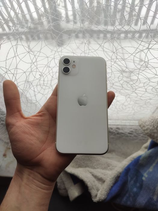 iPhone 11 64 gb смартфон