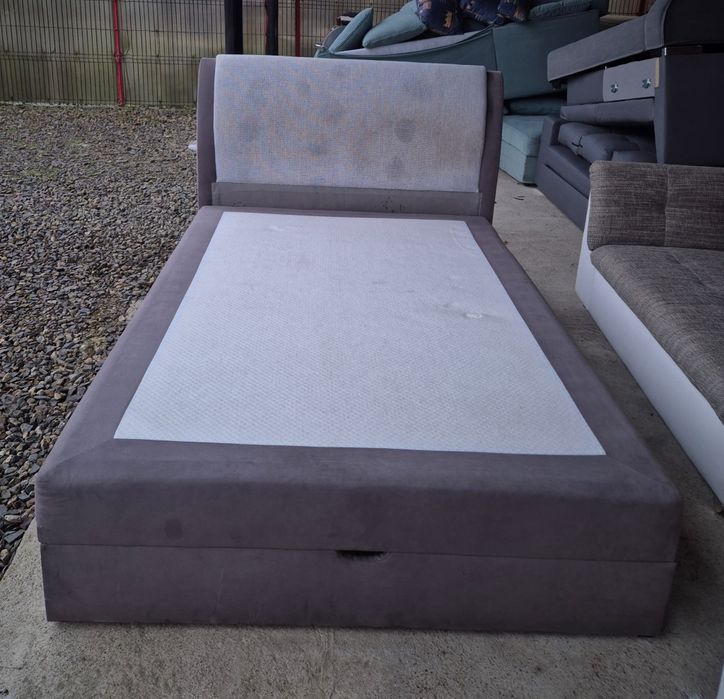 Pat matrimonial + transport gratuit în localitate