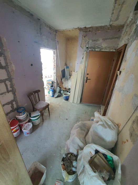 Входна врата метална