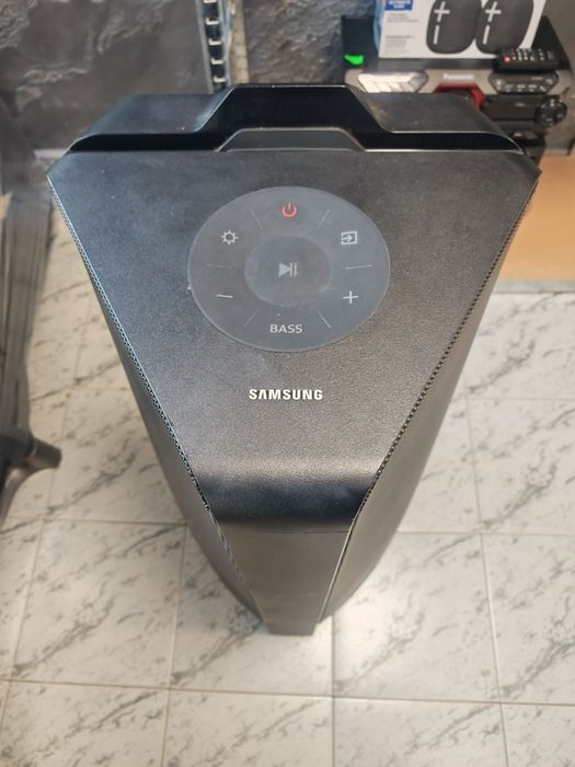 Продавам аудио система Samsung MX-T70
