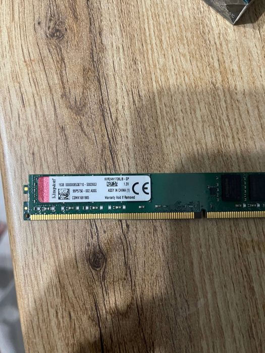 ОЗУ ddr4 по 8 Гб 2 плашки кингстон
