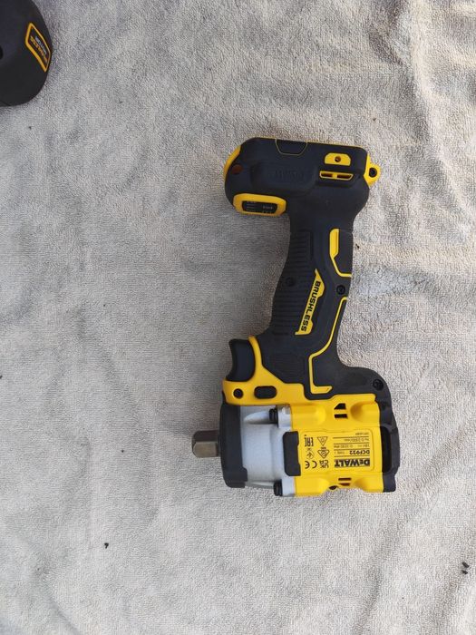 Vând Scule DEWALT 18V