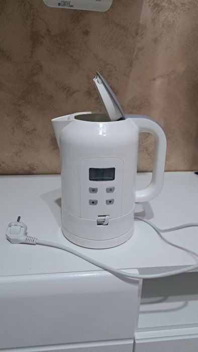 Cana electrica cu temperatura reglabila