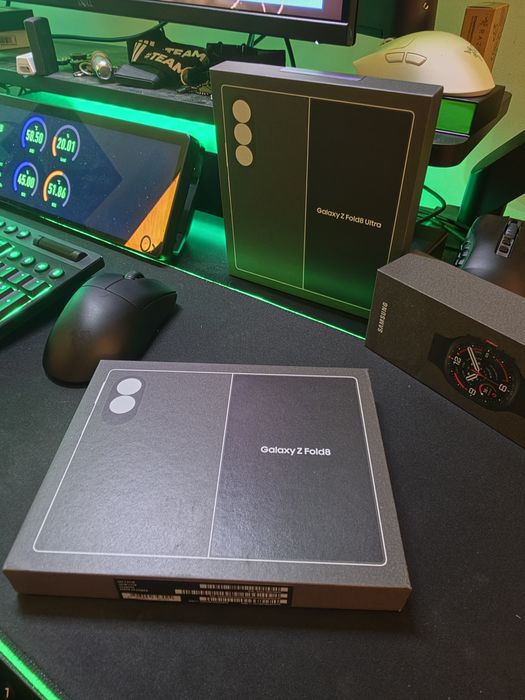 Смартфон Samsung Galaxy Z Fold8, 16GB RAM, 1TB, 5G, Graphite