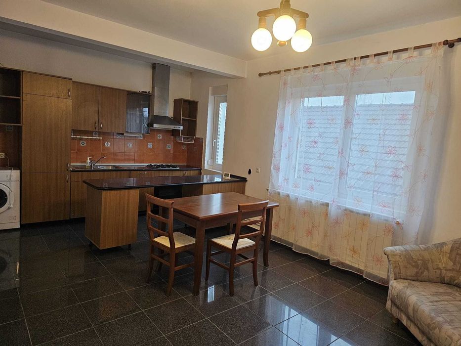 Închiriez apartament în vilă, într-o zonă liniștită din Timișoara