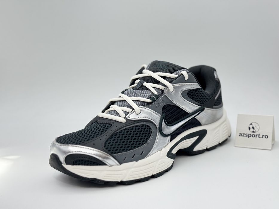 Nike V5 RNR Noi Originali (42,5)