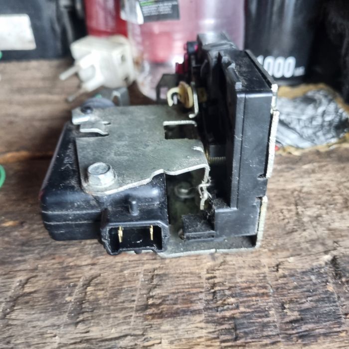 запчасти рено  / опель астра g