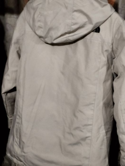 Продам куртку зима, новая