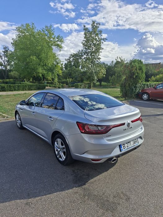 Vând Renault  Megane 4