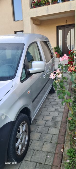 Vând Wolkswagen caddy