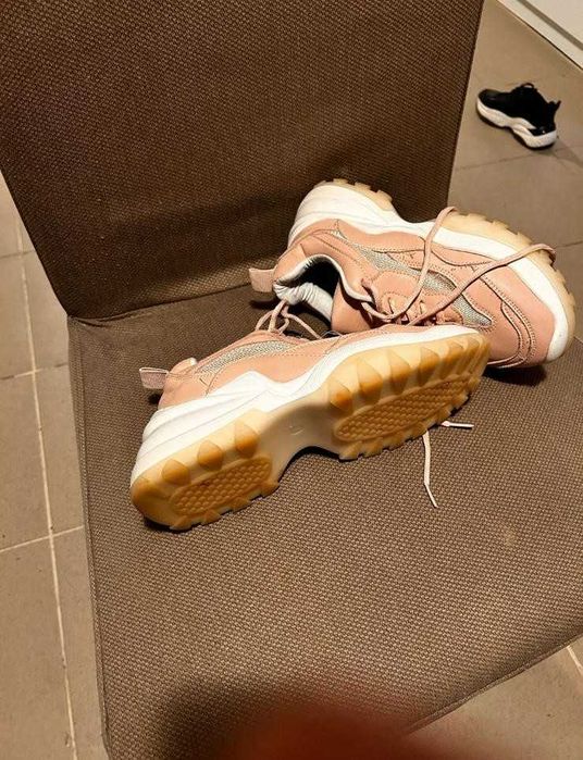 Vand Adidasi Dama Cropp (Cameleon & Roz)