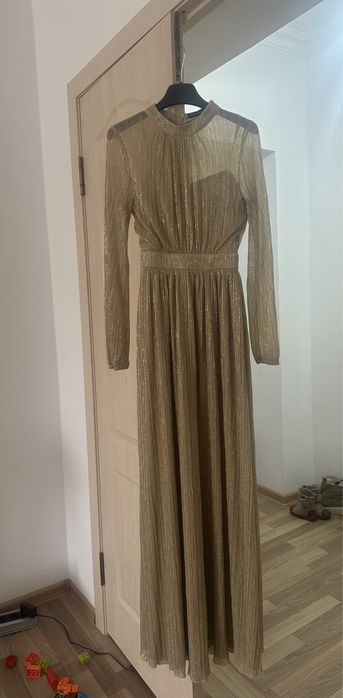 Продам вечернее платье