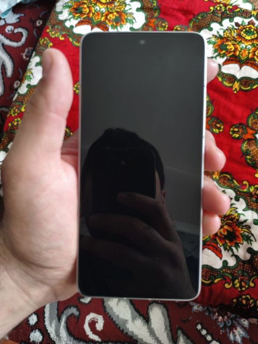 REDMI k80pro 12/256 holati ideal