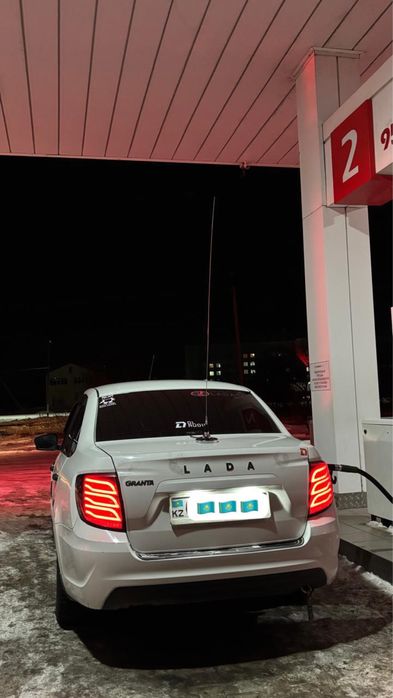 Продам лада гранту 2019